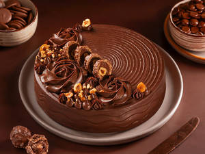 Ferrero Rocher Cake (500 Gm)