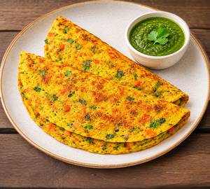 Vegetable Moong Dal Chilla [2 Pieces]