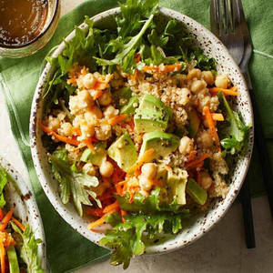 Quinoa Chickpea Salad