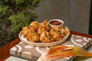 Veg Fried Momos [6 Pieces]