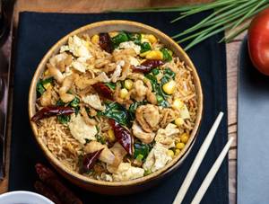 Chicken & Egg Fresh Spinach & Corn Sichuan Fried Rice