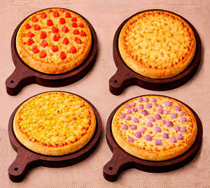 Char Ka Dum ( 4 Regular Pizza)