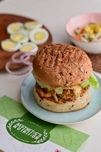 Multigrain Stuffed Grilled Chicken Burger