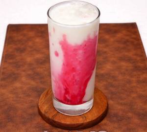 Meethi Lassi