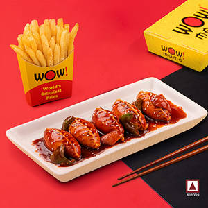 Chicken Korean Spicy Momo + OG Crispy Fries Regular