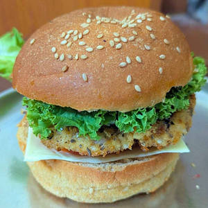 Chicken Burger With Egg