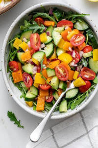 Corner Salad With Vegetables