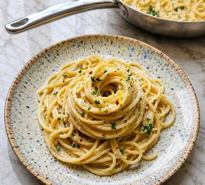 White Sauce Spaghetti