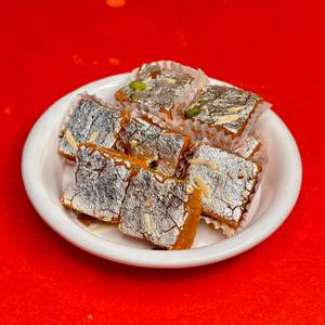 Dilkhusal Barfi (Ol)