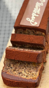 Banana & Walnut Tea Cake Slice