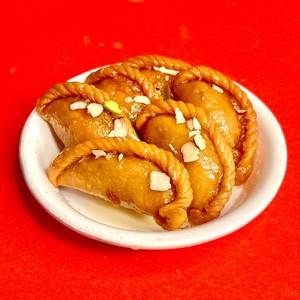 Maida Gujiya(Ol)