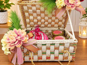Golden Grace Hamper
