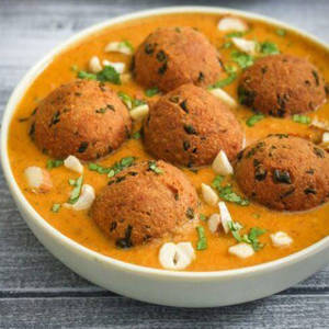 Paneer Anjeer Ke Kofte