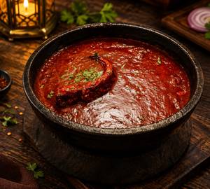 Laal Mass