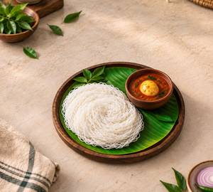 5 Idiyappam With Egg Curry ( 1 Egg)