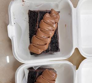 Matilda Cremeux Fudge Cake Slice