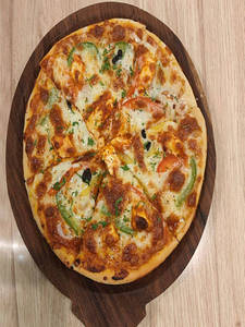 Jamaican Chicken Pizza