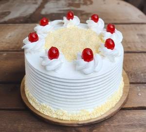 Dip White Forest Cake