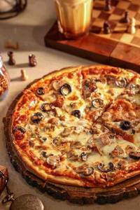 Nirvana Pizza