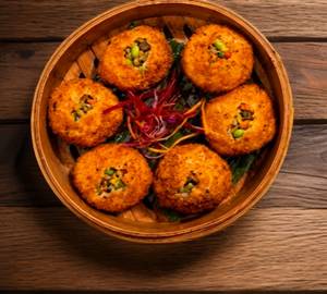 Kurkuri Fried Momos (6 Pcs)