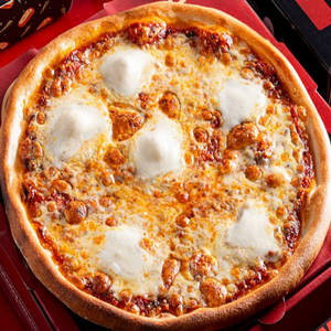 Sourdough Jain Quattro Formaggi Pizza