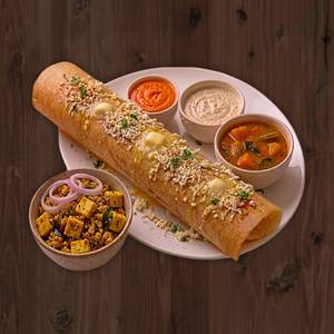 Butter Paneer Dosa