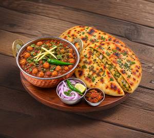 Amritsari Chhole + 2 Stuff Kulcha