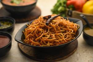 Sezwan Noodles (750 Ml)