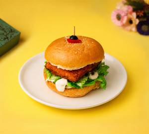 Spicy Paneer Burger