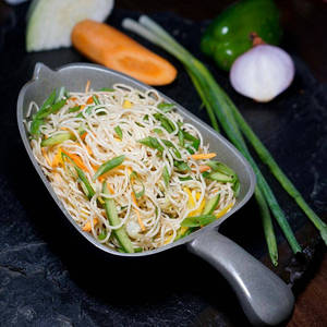 Veg Hakka Noodles