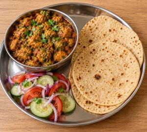 Bharta With 3 Tawa Roti