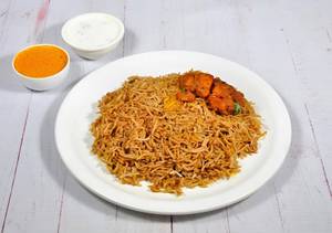 Biryani Rice With Chicken Curry