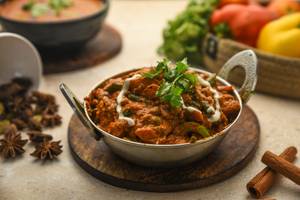 Veg Jalfrezi (500 Ml)