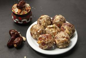 Dry Fruit Ladoo