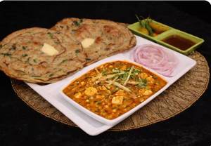 2 Laccha Paratha With Paneer Bhurji