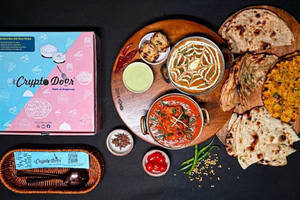 Chicken Tikka Masala + Dal Makhani Combo Box