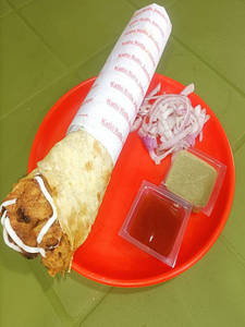 Chicken Tikka Rumali Roll