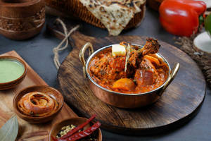 Hyderabadi Dum Chicken Gravy