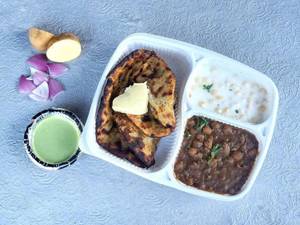 Aloo Onion Churr Churr Kulcha Combo [Serves-1]