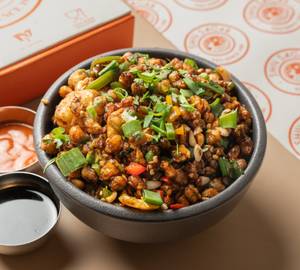Crispy Corn With Water Chestnut