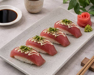 Tuna Nigiri