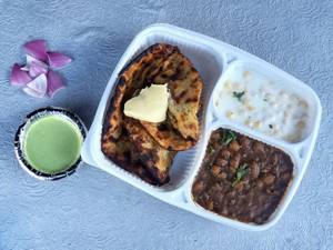 Onion Churr Churr Kulcha Combo [Serves-1]