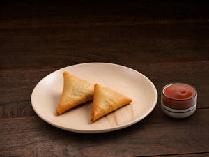 Onion Samosa 2pc