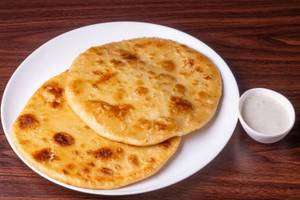 Paneer Paratha With Raita [2 Pieces]