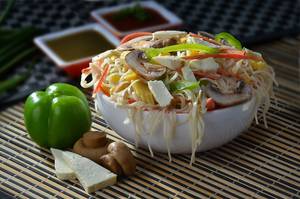 Hakka Noodles