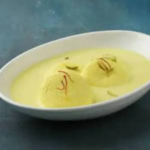 Kesar Rasmalai (2 Pcs)