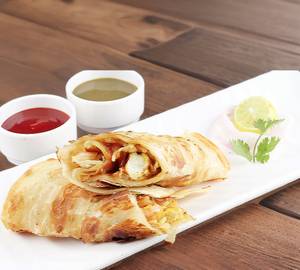 Double Egg With Paneer Roll