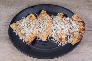 Cheese Paneer Kulcha