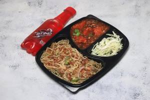 Paneer Chilly Gravy + Burnt Garlic Noodles + Cold Beverage [250 ml] [Non-Jain]