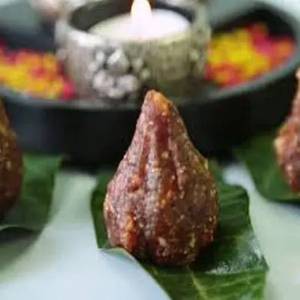 Overloaded Dry Fruit Modak